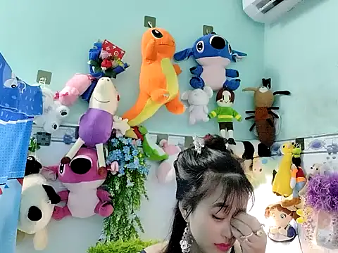 emgaixinhngoan online show from 27, 10, 2025