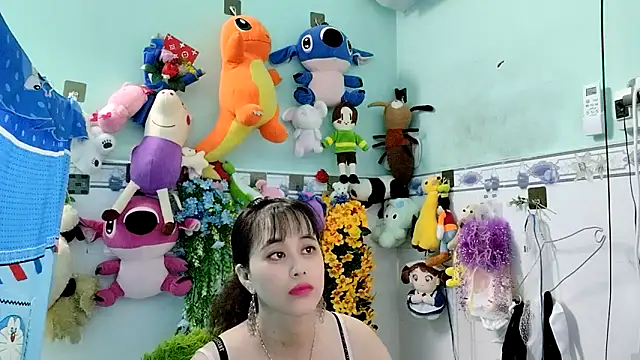 emgaixinhngoan online show from 30, 10, 2025