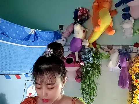 emgaixinhngoan online show from 14, 11, 2025