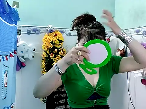 emgaixinhngoan online show from 11, 10, 2025