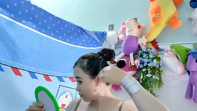 emgaixinhngoan online show from 15, 10, 2025