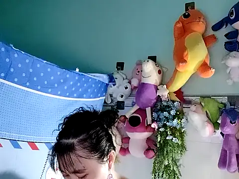 emgaixinhngoan online show from 19, 10, 2025