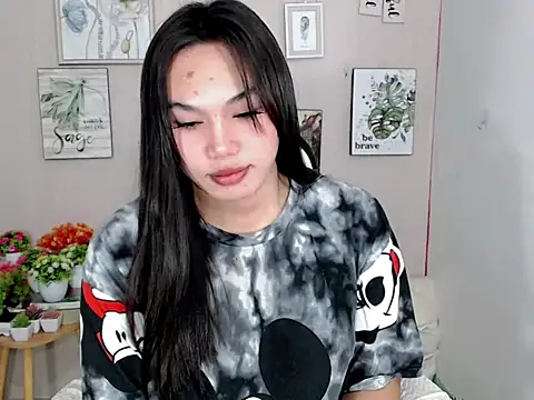 Snapshot of liane_mei chatting on 14, 6, 2026 liane mei online show from 14, 6, 2026