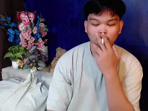 Reynelcock online show from 12, 4, 2026