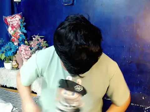 Reynelcock online show from 27, 2, 2026