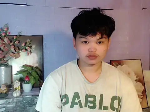 Reynelcock online show from 13, 5, 2026