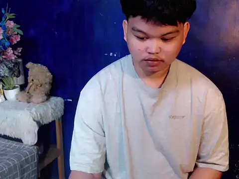 Reynelcock online show from 13, 4, 2026