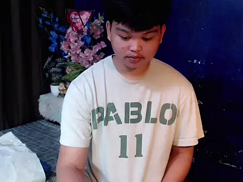 Reynelcock online show from 5, 3, 2026