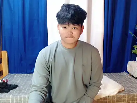 Reynelcock online show from 3, 2, 2026