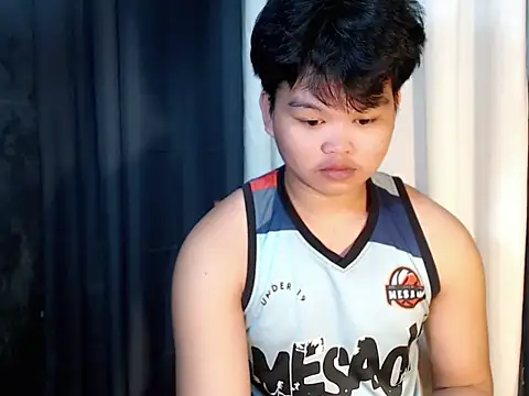 Snapshot of Reynelcock chatting on 13, 9, 2025 Reynelcock online show from 13, 9, 2025