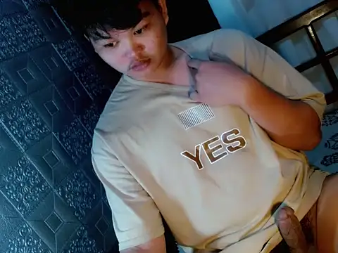 Snapshot of Reynelcock chatting on 14, 9, 2025 Reynelcock online show from 14, 9, 2025