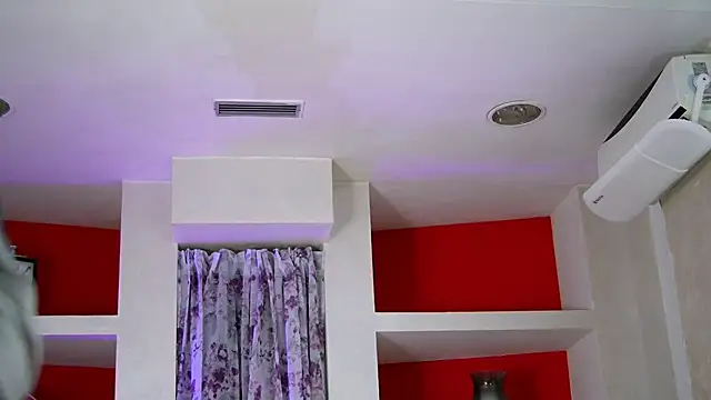 SarraRay online show from 1, 12, 2025