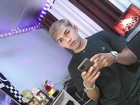 Snapshot of urhot_chany chatting on 14, 7, 2026 urhot chany online show from 14, 7, 2026
