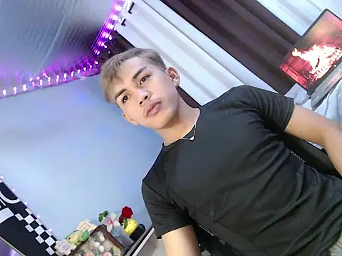 Snapshot of urhot_chany chatting on 12, 7, 2026 urhot chany online show from 12, 7, 2026