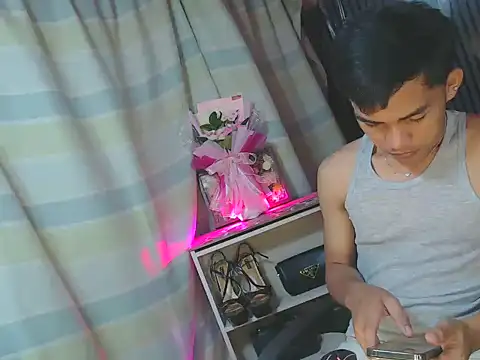 urhot chany online show from 21, 4, 2026