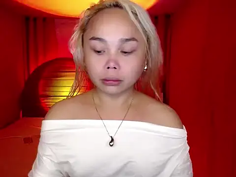 Snapshot of andy_slave4u chatting on 15, 11, 2025 andy slave4u online show from 15, 11, 2025