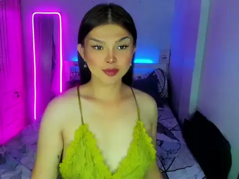 Sweetestcandyx  online show from 21, 6, 2026