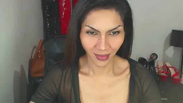 JadeScarlet LoveLace online show from 5, 10, 2025