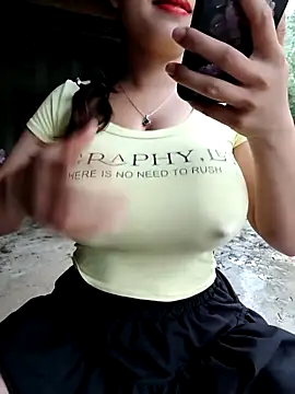 Snapshot of Rubyy_Nk chatting on 2, 5, 2026 Rubyy Nk online show from 2, 5, 2026