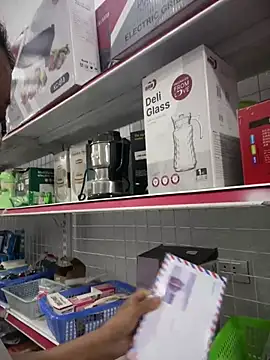 Maily NC online show from 12, 3, 2026