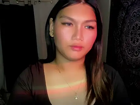 Lou heart online show from 6, 2, 2026