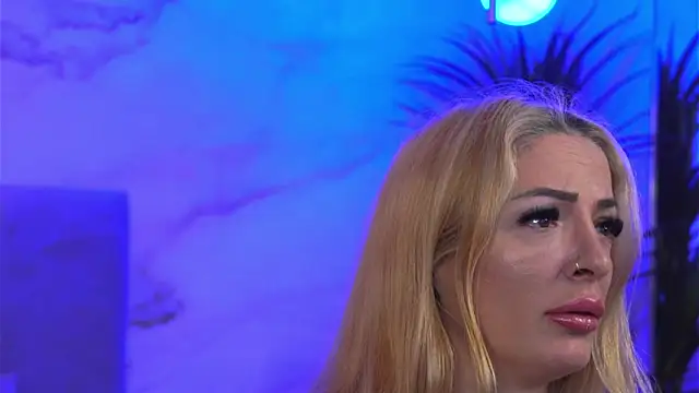 Izabellle02 online show from 6, 4, 2026