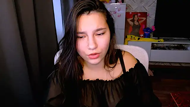 Snapshot of Arianna_Grend chatting on 3, 11, 2025 Arianna Grend online show from 3, 11, 2025