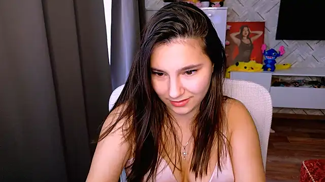 Snapshot of Arianna_Grend chatting on 11, 11, 2025 Arianna Grend online show from 11, 11, 2025