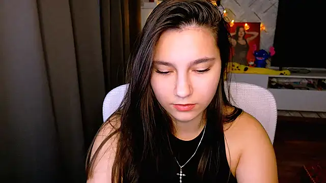 Snapshot of Arianna_Grend chatting on 29, 10, 2025 Arianna Grend online show from 29, 10, 2025