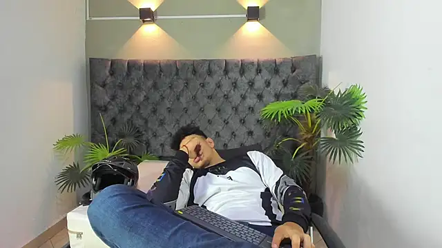 ALAN REDINGER online show from 4, 10, 2025