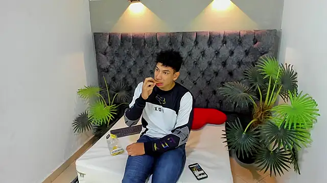 ALAN REDINGER online show from 22, 11, 2025