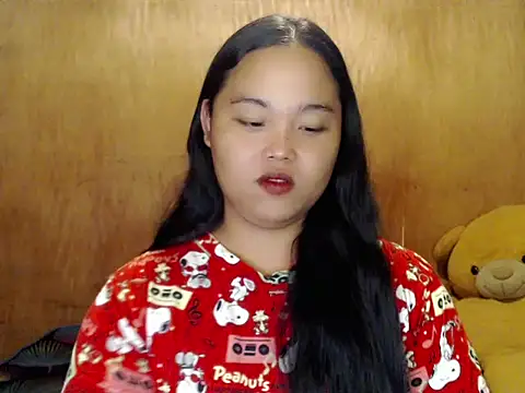  Lylia online show from 4, 11, 2025