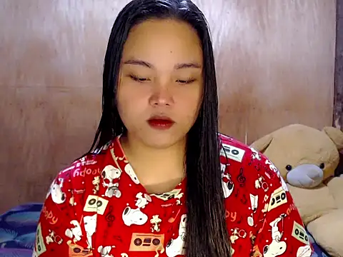  Lylia online show from 25, 3, 2026