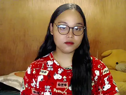  Lylia online show from 31, 10, 2025