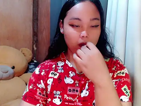  Lylia online show from 21, 11, 2025