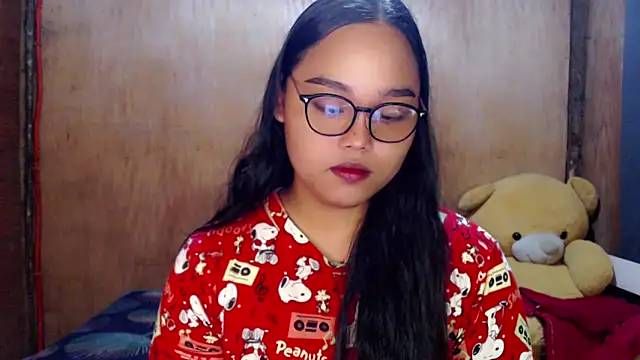  Lylia online show from 8, 10, 2025