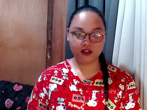  Lylia online show from 23, 2, 2026