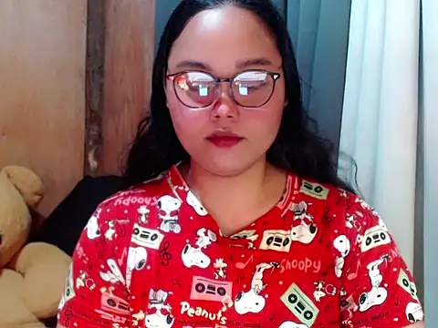  Lylia online show from 5, 12, 2025