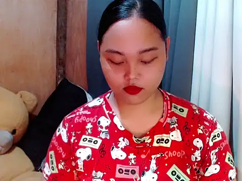  Lylia online show from 2, 12, 2025