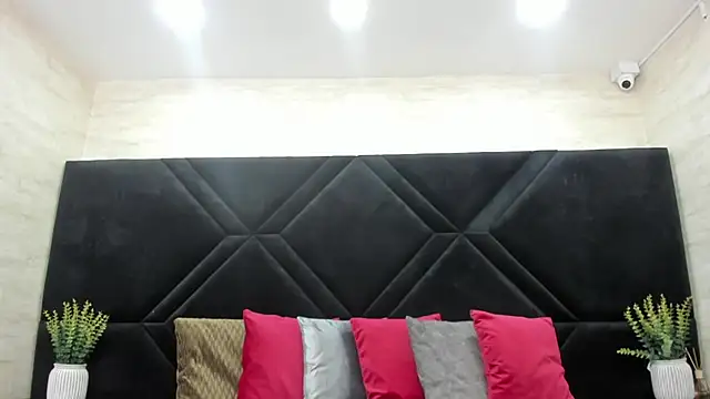 Dantzel  online show from 20, 2, 2026