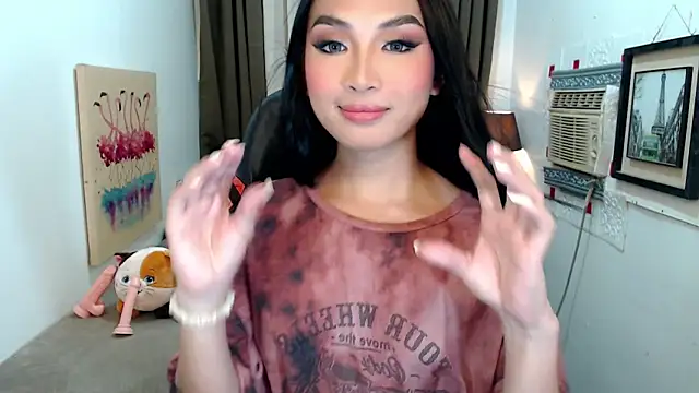 Goddess Isabel online show from 8, 10, 2025