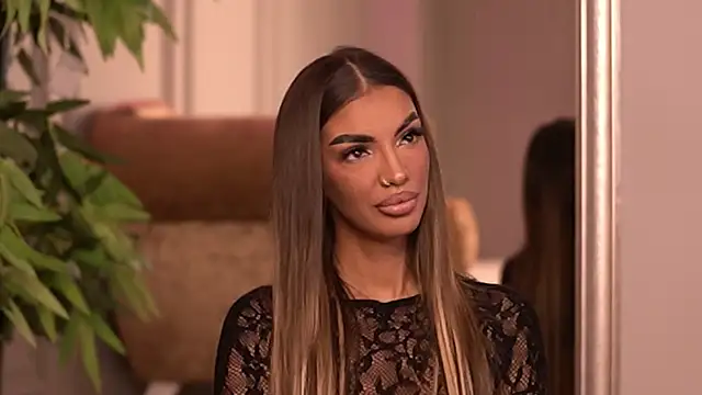 KendalJolly online show from 12, 9, 2025