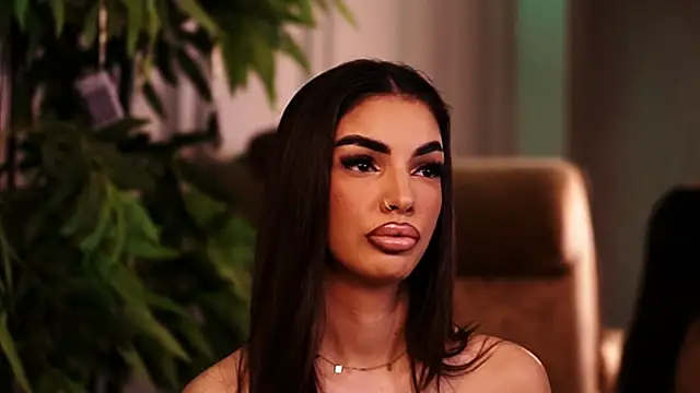 KendalJolly online show from 16, 10, 2025