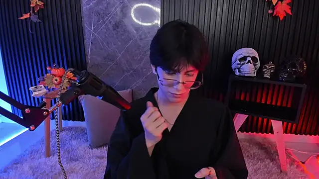 luixdust  online show from 23, 10, 2025