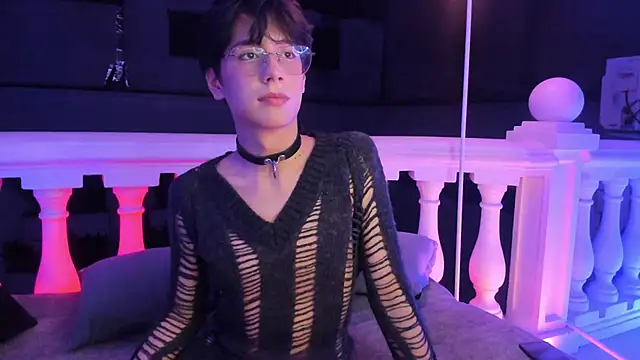 luixdust  online show from 20, 9, 2025