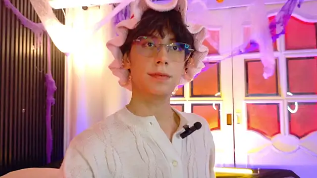 luixdust  online show from 20, 10, 2025