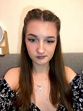 AdelinaEmber online show from 14, 1, 2026