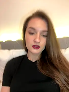 AdelinaEmber online show from 3, 10, 2025