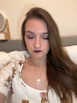 AdelinaEmber online show from 9, 10, 2025