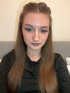 AdelinaEmber online show from 17, 12, 2025